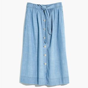 Madewell Tie Palisade Button-Front Midi Skirt in Chambray Size 6